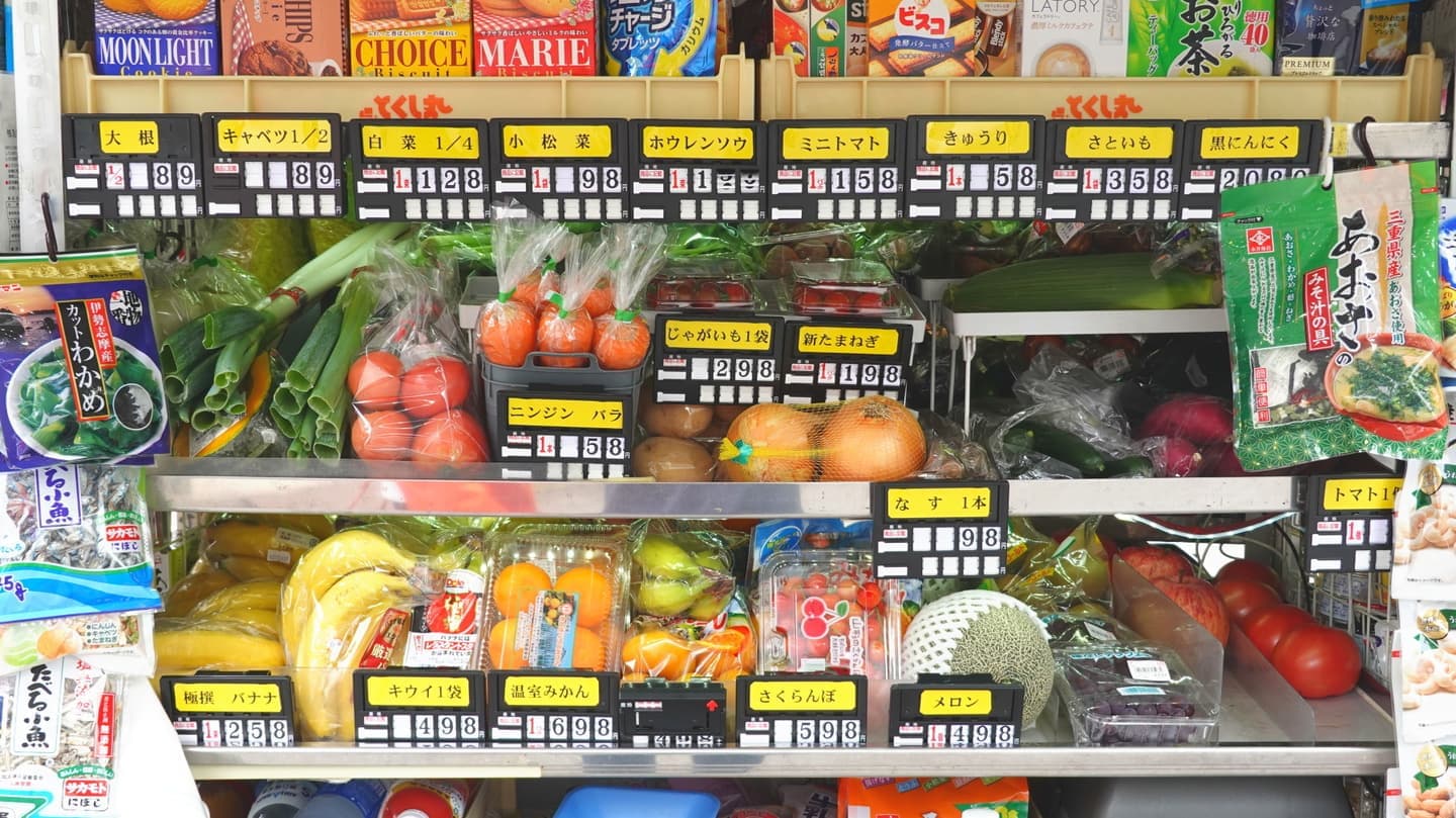 軽トラに搭載している1,200商品